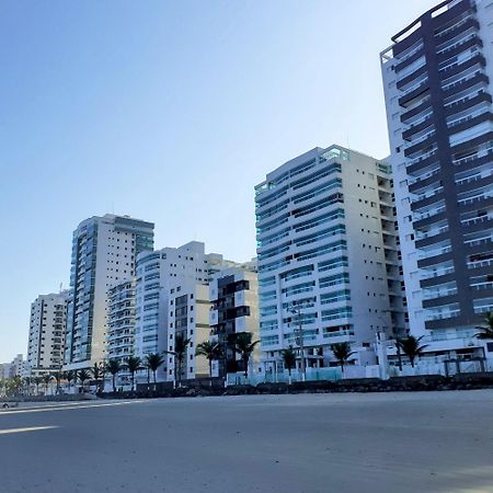 Ap Padrao Pe Na Areia Centro Top Mongaguá Buitenkant foto
