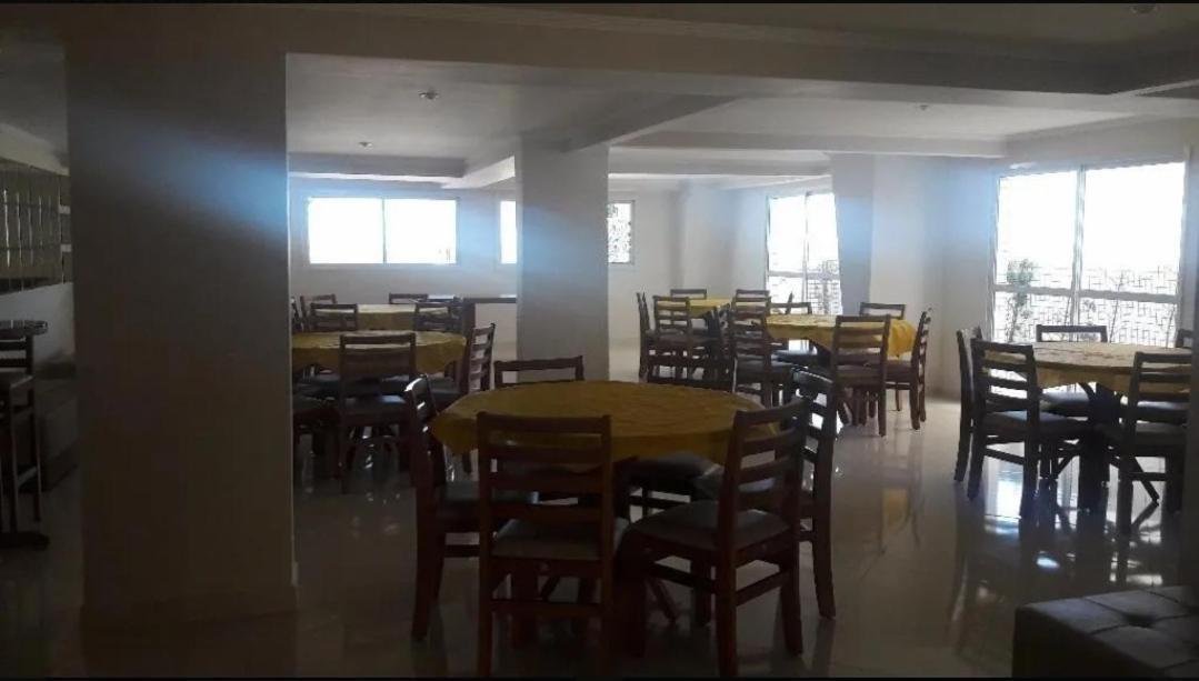 Ap Padrao Pe Na Areia Centro Top Mongaguá Buitenkant foto